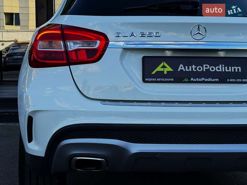 Позашляховик / Кросовер Mercedes-Benz GLA-Class 2016 в Києві
