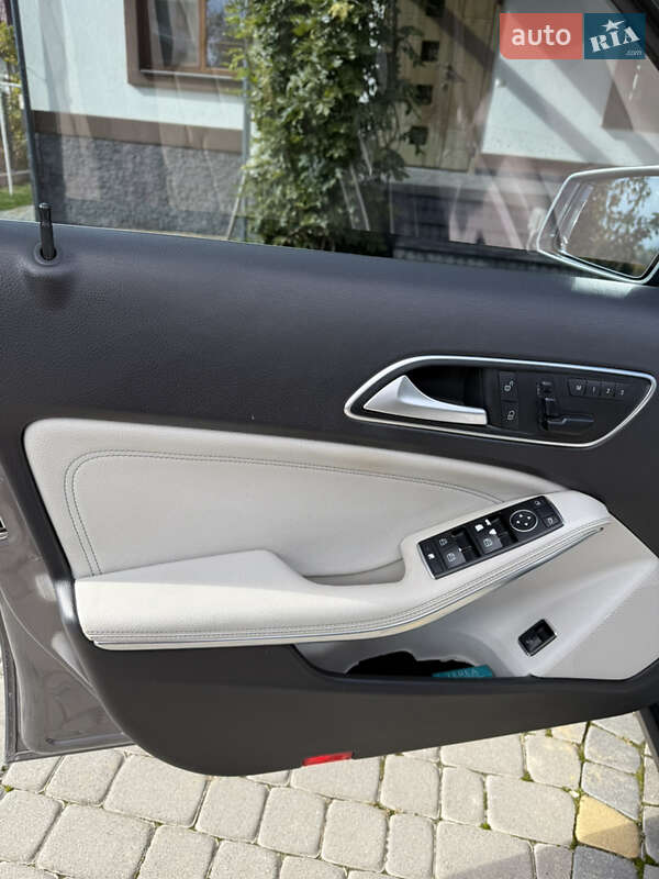 Позашляховик / Кросовер Mercedes-Benz GLA-Class 2014 в Львові фото 20 Позашляховик / Кросовер Mercedes-Benz GLA-Class 2014 в Львові