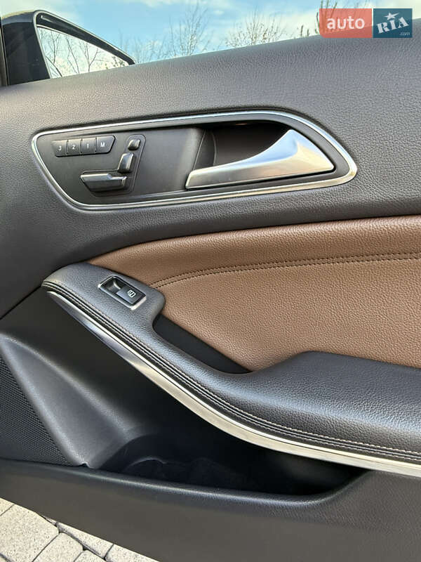 Позашляховик / Кросовер Mercedes-Benz GLA-Class 2015 в Івано-Франківську