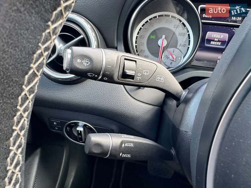 Внедорожник / Кроссовер Mercedes-Benz GLA-Class 2016 в Киеве фото 62 Внедорожник / Кроссовер Mercedes-Benz GLA-Class 2016 в Киеве