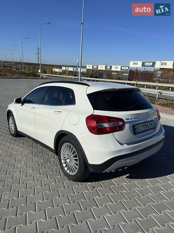 Позашляховик / Кросовер Mercedes-Benz GLA-Class 2015 в Тернополі