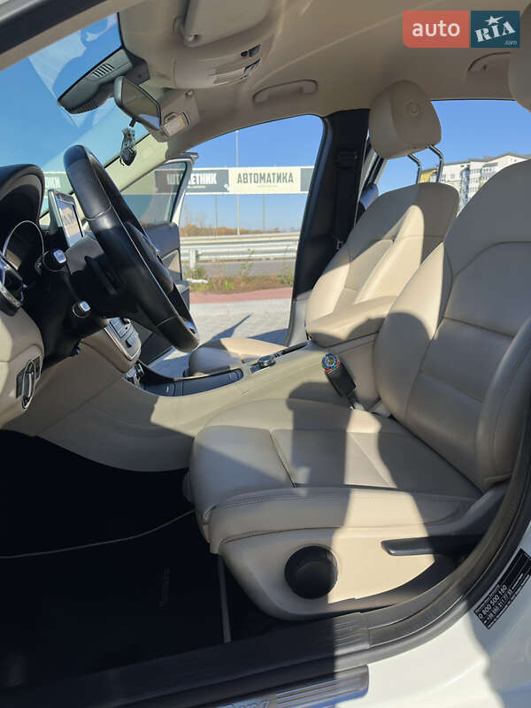 Позашляховик / Кросовер Mercedes-Benz GLA-Class 2015 в Тернополі