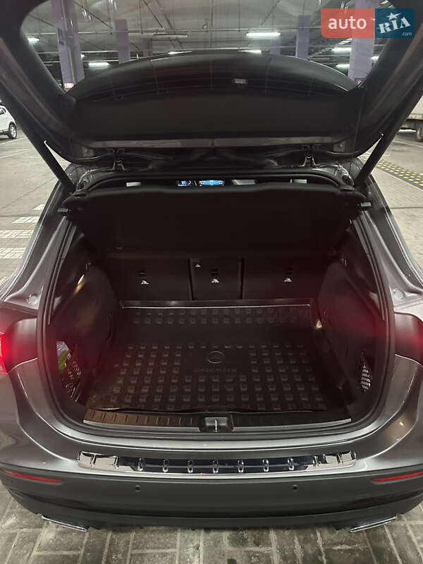 Позашляховик / Кросовер Mercedes-Benz GLA-Class 2022 в Києві