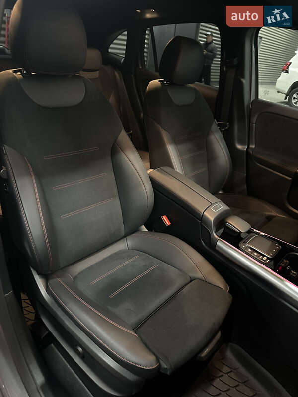 Позашляховик / Кросовер Mercedes-Benz GLA-Class 2022 в Києві