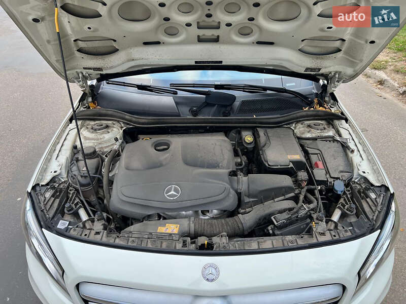 Внедорожник / Кроссовер Mercedes-Benz GLA-Class 2016 в Харькове