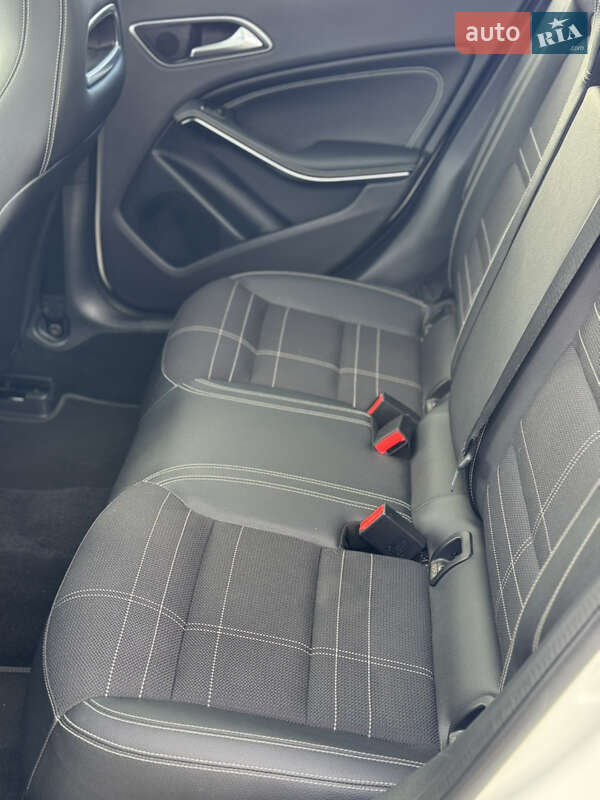 Внедорожник / Кроссовер Mercedes-Benz GLA-Class 2016 в Ивано-Франковске фото 20 Внедорожник / Кроссовер Mercedes-Benz GLA-Class 2016 в Ивано-Франковске