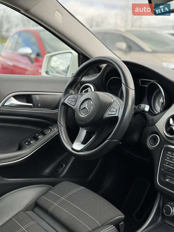 Внедорожник / Кроссовер Mercedes-Benz GLA-Class 2016 в Ивано-Франковске фото 32 Внедорожник / Кроссовер Mercedes-Benz GLA-Class 2016 в Ивано-Франковске