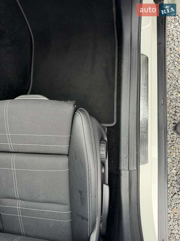 Внедорожник / Кроссовер Mercedes-Benz GLA-Class 2016 в Тернополе