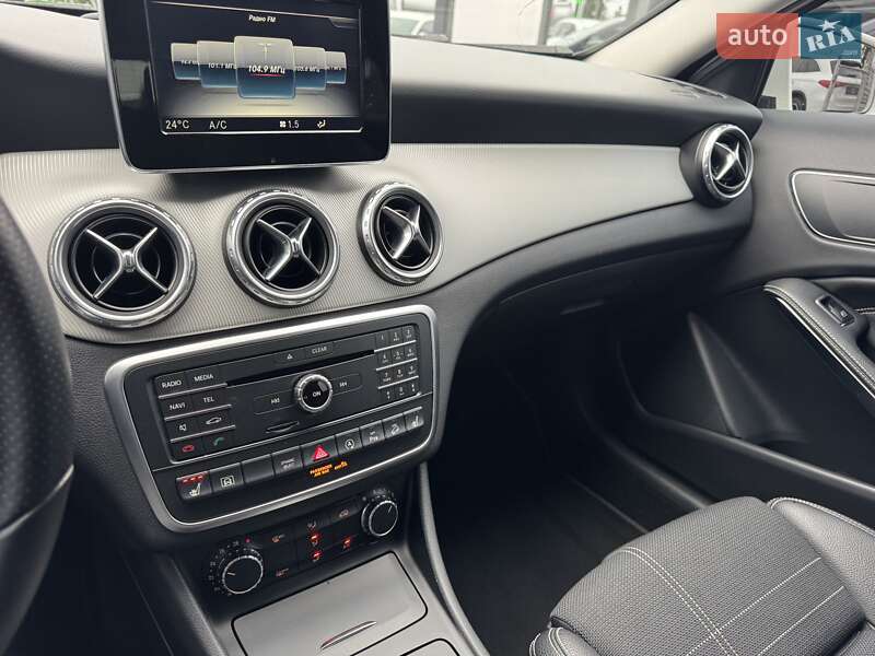 Внедорожник / Кроссовер Mercedes-Benz GLA-Class 2016 в Тернополе