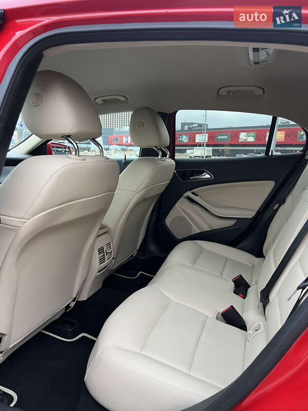 Позашляховик / Кросовер Mercedes-Benz GLA-Class 2019 в Києві фото 36 Позашляховик / Кросовер Mercedes-Benz GLA-Class 2019 в Києві
