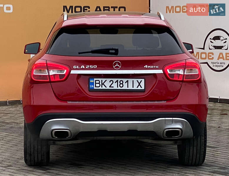 Позашляховик / Кросовер Mercedes-Benz GLA-Class 2018 в Рівному