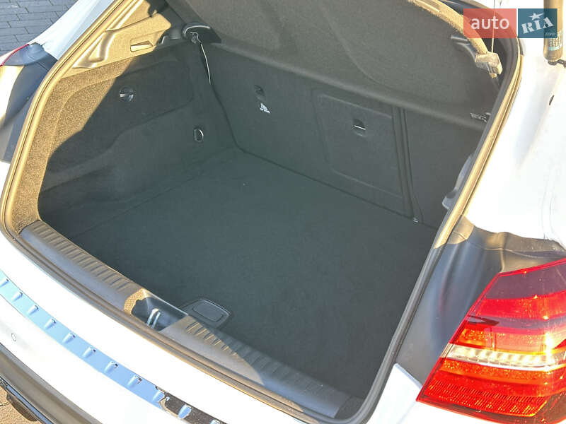 Внедорожник / Кроссовер Mercedes-Benz GLA-Class 2018 в Ужгороде фото 46 Внедорожник / Кроссовер Mercedes-Benz GLA-Class 2018 в Ужгороде