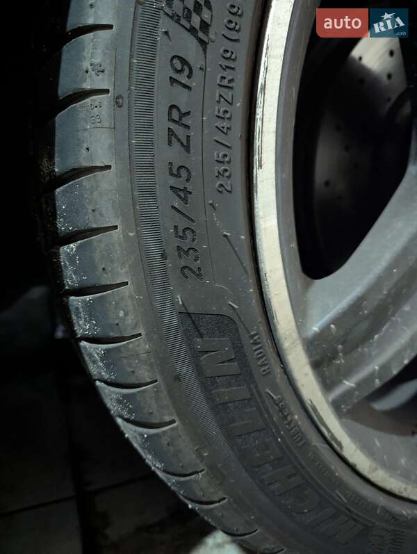 Позашляховик / Кросовер Mercedes-Benz GLA-Class 2016 в Одесі