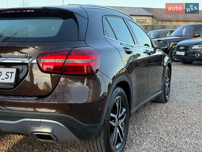 Позашляховик / Кросовер Mercedes-Benz GLA-Class 2017 в Стрию