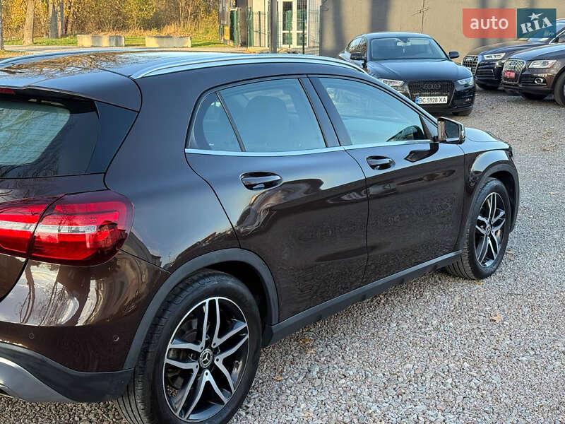 Позашляховик / Кросовер Mercedes-Benz GLA-Class 2017 в Стрию