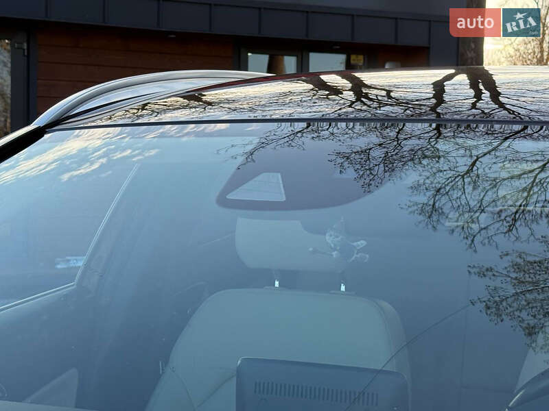 Позашляховик / Кросовер Mercedes-Benz GLA-Class 2017 в Стрию