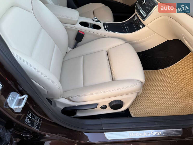 Позашляховик / Кросовер Mercedes-Benz GLA-Class 2017 в Стрию