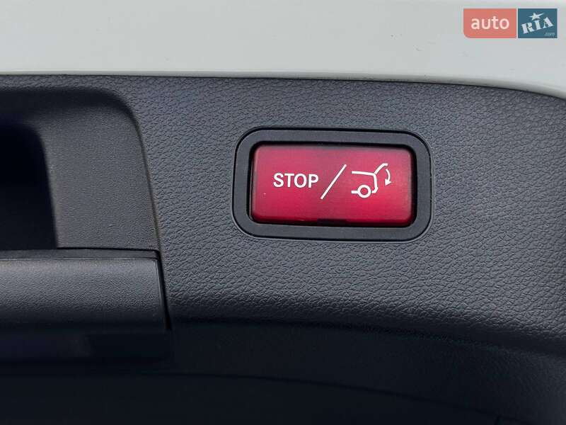 Внедорожник / Кроссовер Mercedes-Benz GLA-Class 2015 в Ровно