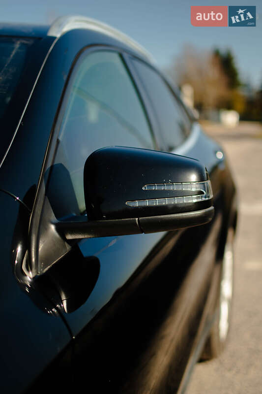 Внедорожник / Кроссовер Mercedes-Benz GLA-Class 2016 в Львове