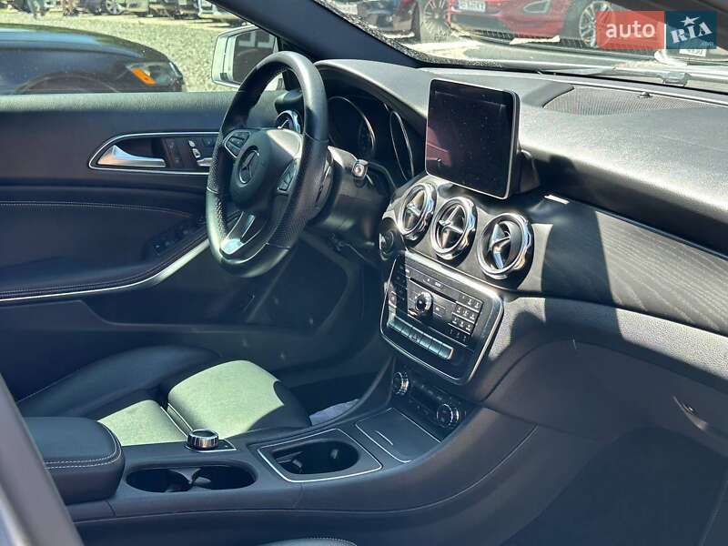 Позашляховик / Кросовер Mercedes-Benz GLA-Class 2019 в Вінниці