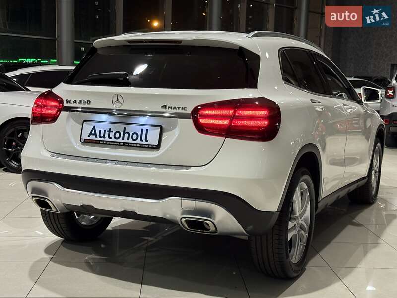 Позашляховик / Кросовер Mercedes-Benz GLA-Class 2019 в Одесі