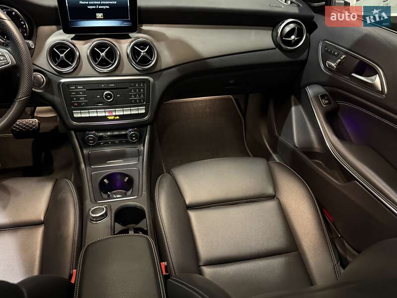 Позашляховик / Кросовер Mercedes-Benz GLA-Class 2019 в Одесі