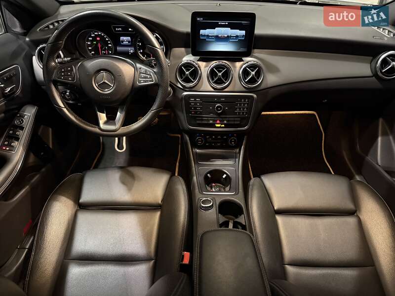 Внедорожник / Кроссовер Mercedes-Benz GLA-Class 2016 в Одессе