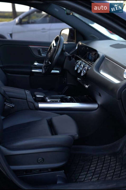 Позашляховик / Кросовер Mercedes-Benz GLA-Class 2020 в Володимирі