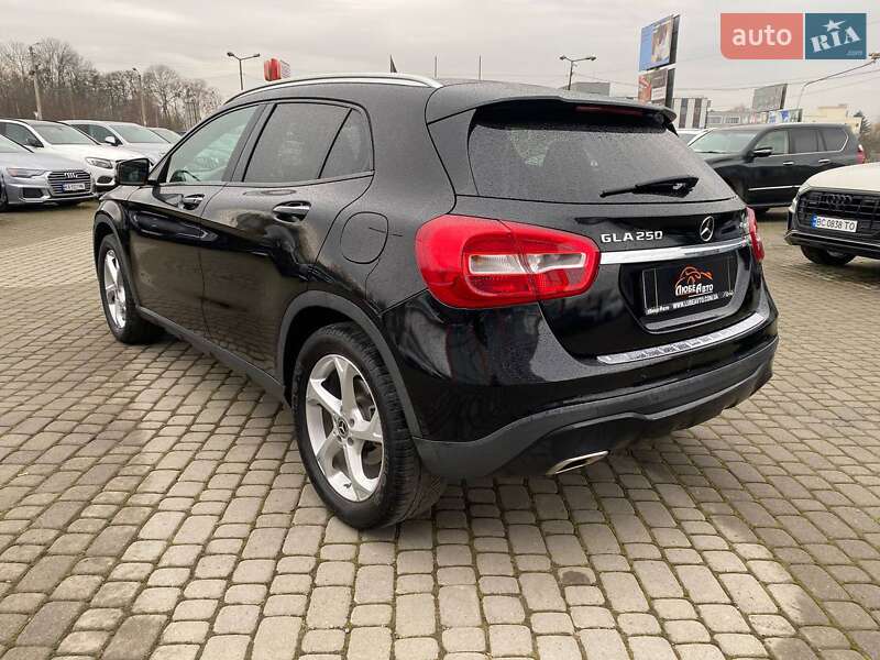 Внедорожник / Кроссовер Mercedes-Benz GLA-Class 2017 в Львове