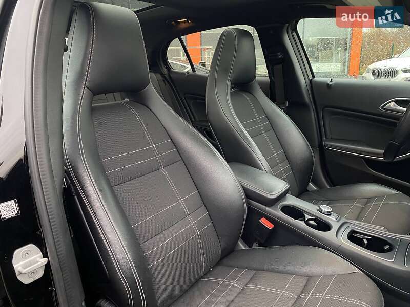 Внедорожник / Кроссовер Mercedes-Benz GLA-Class 2017 в Львове