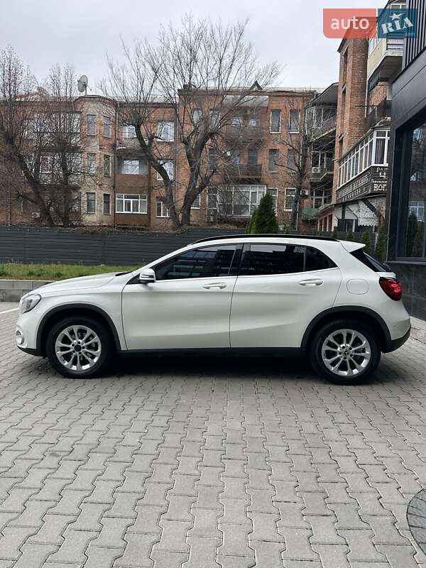 Позашляховик / Кросовер Mercedes-Benz GLA-Class 2017 в Києві