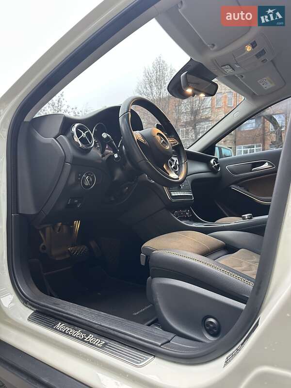 Позашляховик / Кросовер Mercedes-Benz GLA-Class 2017 в Києві
