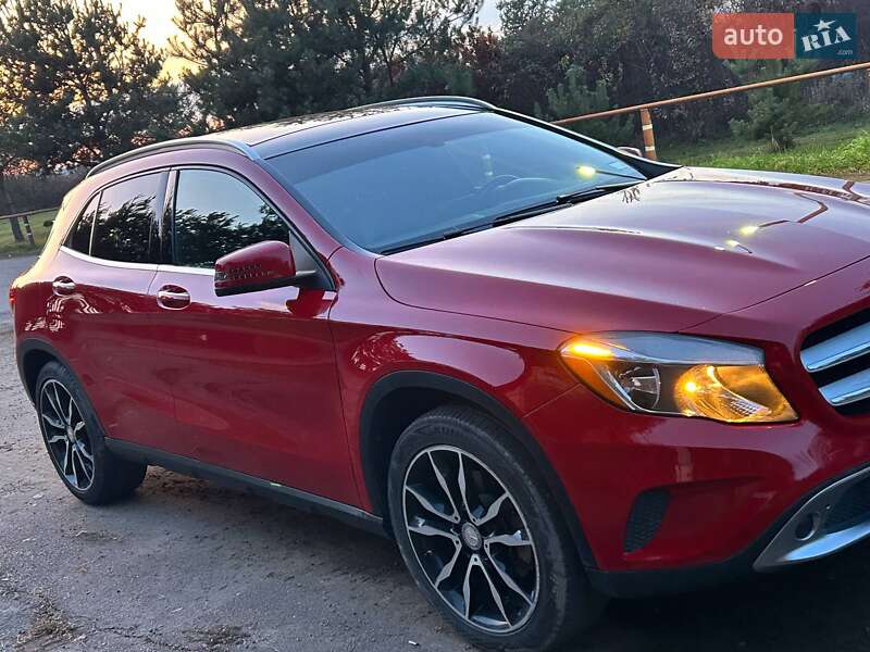 Позашляховик / Кросовер Mercedes-Benz GLA-Class 2015 в Ужгороді фото 2 Позашляховик / Кросовер Mercedes-Benz GLA-Class 2015 в Ужгороді