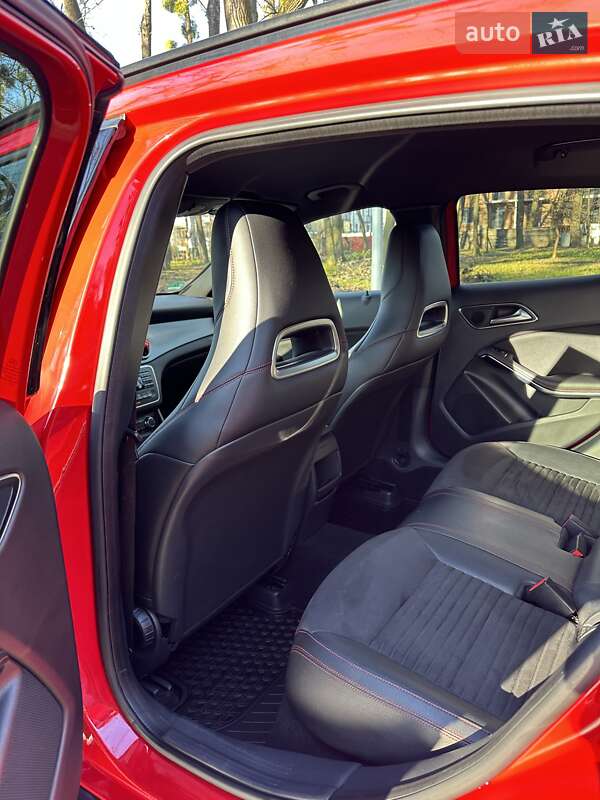 Внедорожник / Кроссовер Mercedes-Benz GLA-Class 2015 в Черновцах фото 19 Внедорожник / Кроссовер Mercedes-Benz GLA-Class 2015 в Черновцах