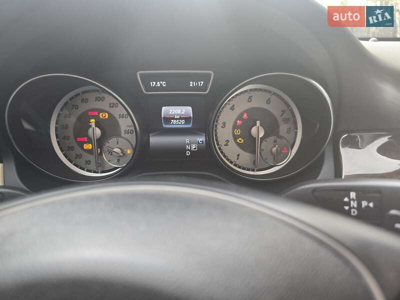 Внедорожник / Кроссовер Mercedes-Benz GLA-Class 2017 в Запорожье