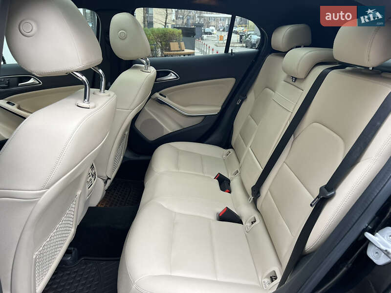 Внедорожник / Кроссовер Mercedes-Benz GLA-Class 2017 в Киеве фото 42 Внедорожник / Кроссовер Mercedes-Benz GLA-Class 2017 в Киеве