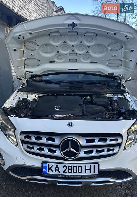 Позашляховик / Кросовер Mercedes-Benz GLA-Class 2018 в Києві