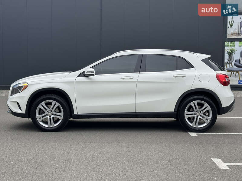 Позашляховик / Кросовер Mercedes-Benz GLA-Class 2016 в Києві