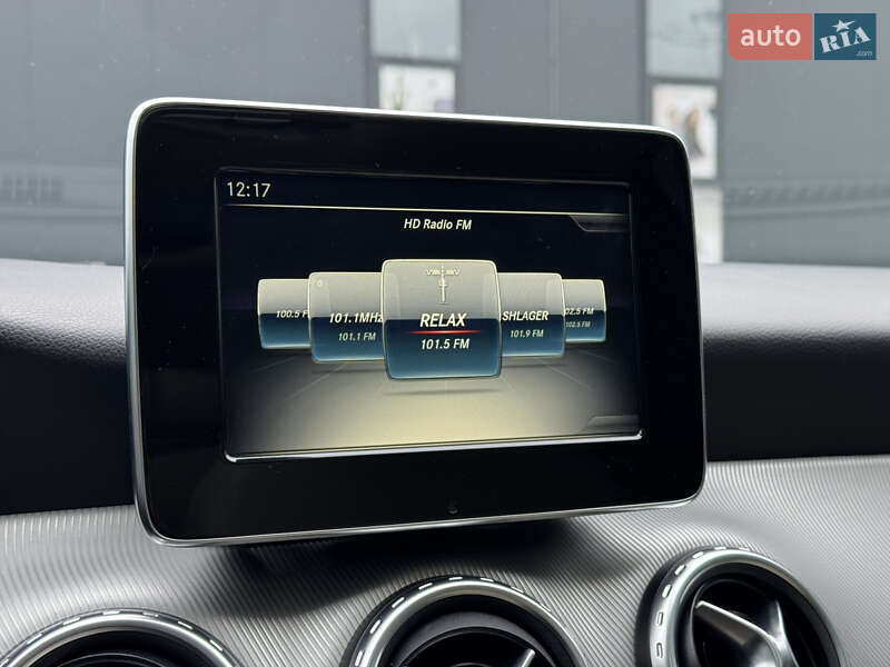 Позашляховик / Кросовер Mercedes-Benz GLA-Class 2016 в Києві