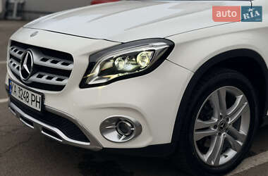 Внедорожник / Кроссовер Mercedes-Benz GLA-Class 2018 в Киеве