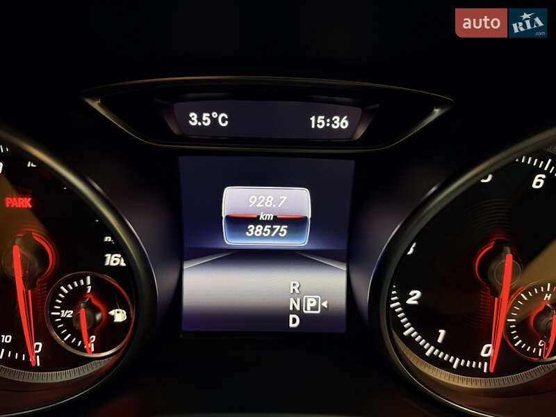 Внедорожник / Кроссовер Mercedes-Benz GLA-Class 2018 в Киеве