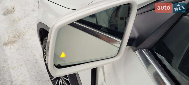 Позашляховик / Кросовер Mercedes-Benz GLA-Class 2018 в Рівному