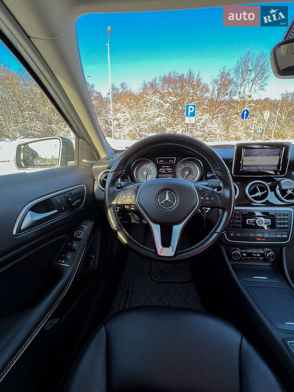 Внедорожник / Кроссовер Mercedes-Benz GLA-Class 2015 в Львове