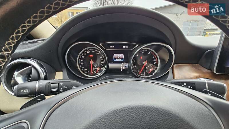 Внедорожник / Кроссовер Mercedes-Benz GLA-Class 2019 в Тернополе