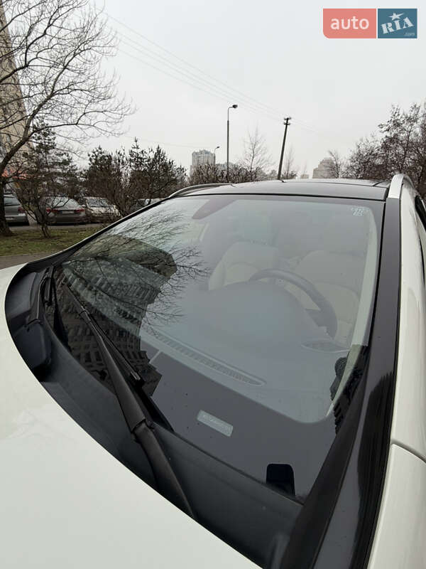 Внедорожник / Кроссовер Mercedes-Benz GLA-Class 2017 в Киеве фото 15 Внедорожник / Кроссовер Mercedes-Benz GLA-Class 2017 в Киеве