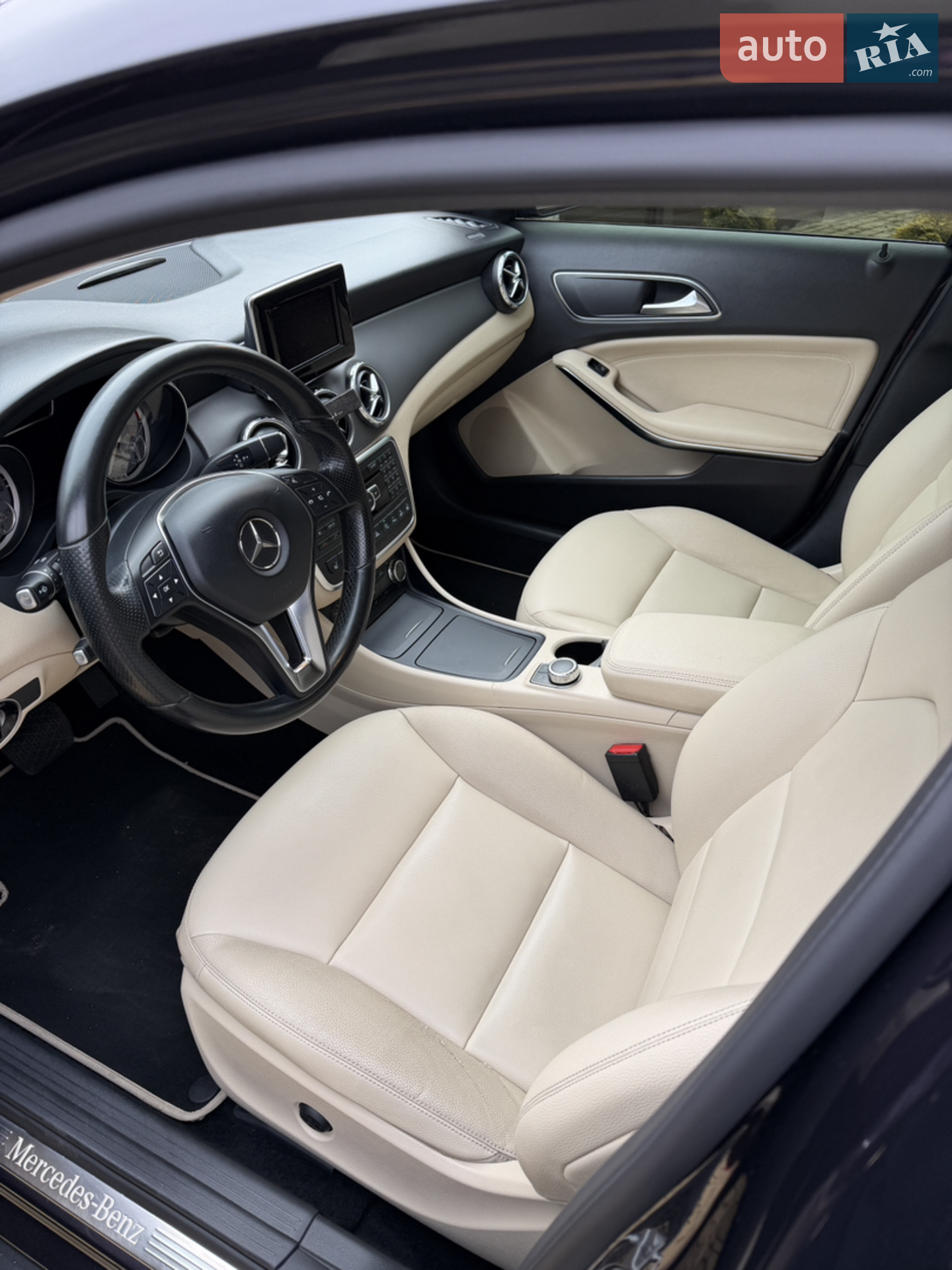 2015 Mercedes-Benz GLA-klasse - мініатюра 13