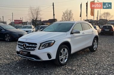 Внедорожник / Кроссовер Mercedes-Benz GLA-Class 2019 в Львове