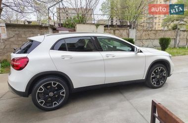 Внедорожник / Кроссовер Mercedes-Benz GLA-Class 2019 в Котовке