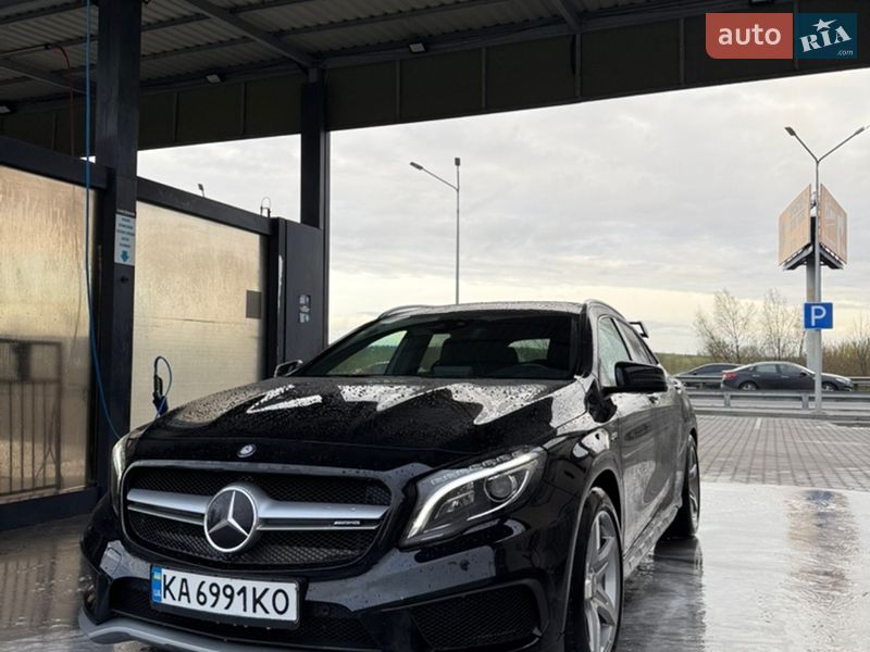 Mercedes-Benz GLA-Class 2015