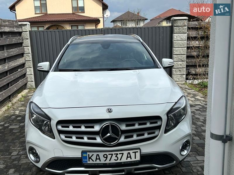 Mercedes-Benz GLA-Class 2018
